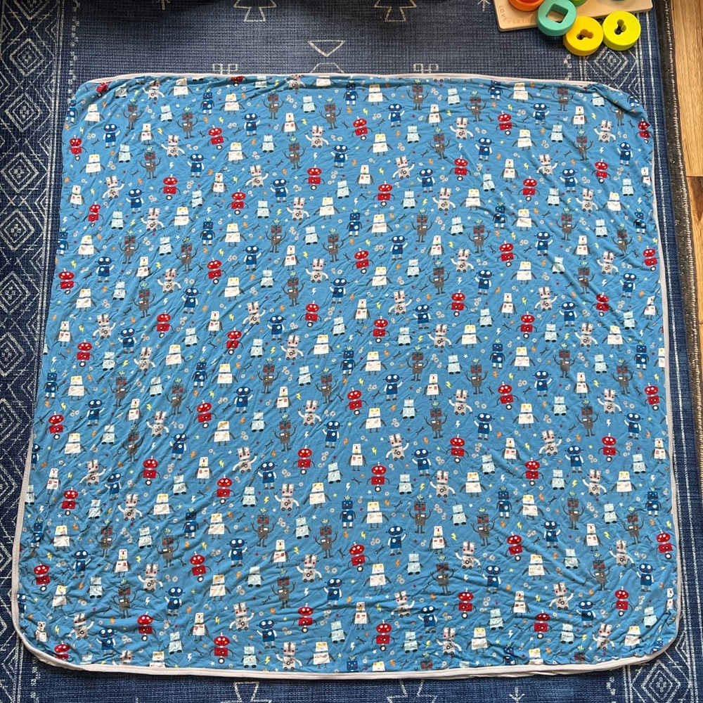 Little sleepies cloud blanket robot print
